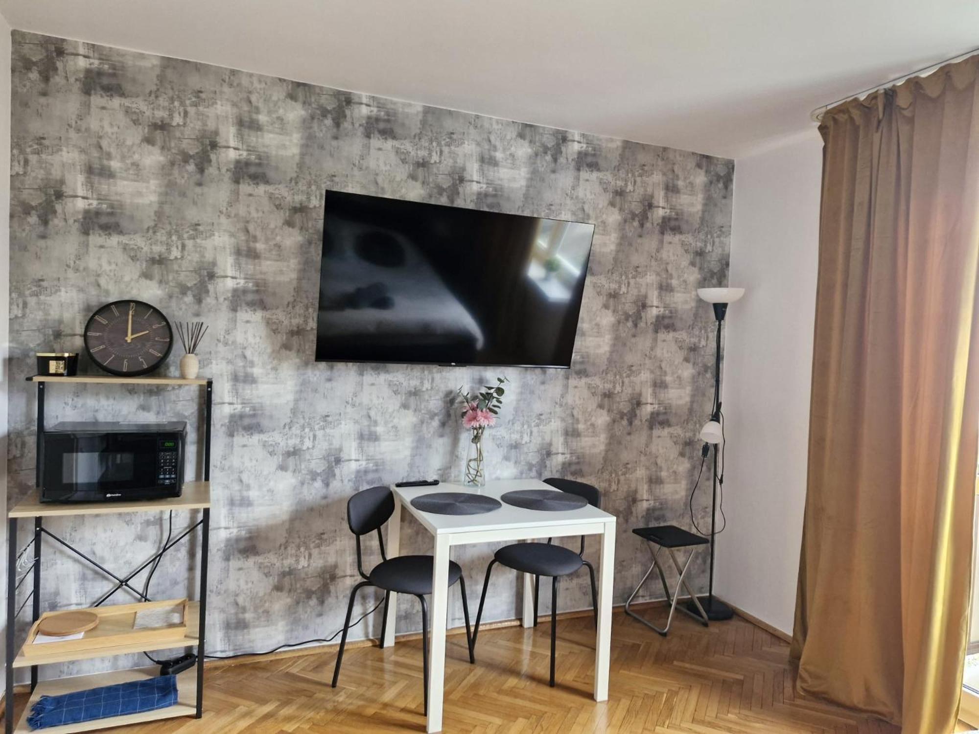 Super Central, Amazing View! 55"Smart Tv & Fast Wifi Варшава Экстерьер фото